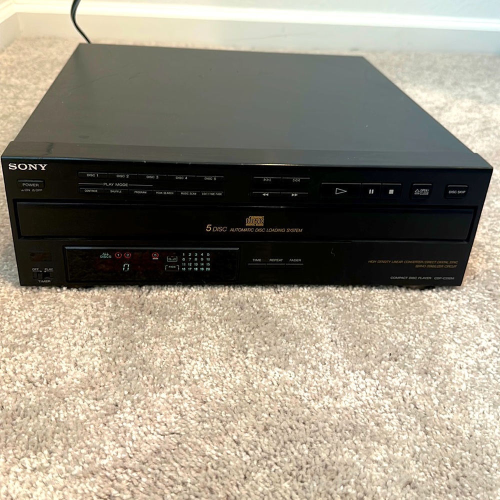 Sony 5 Disc CD Player CDP-C312M
